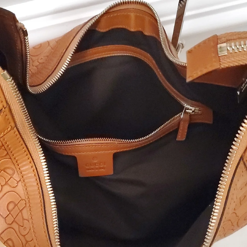 Authentic Gucci Horsebit Design Leather Hobo Bag